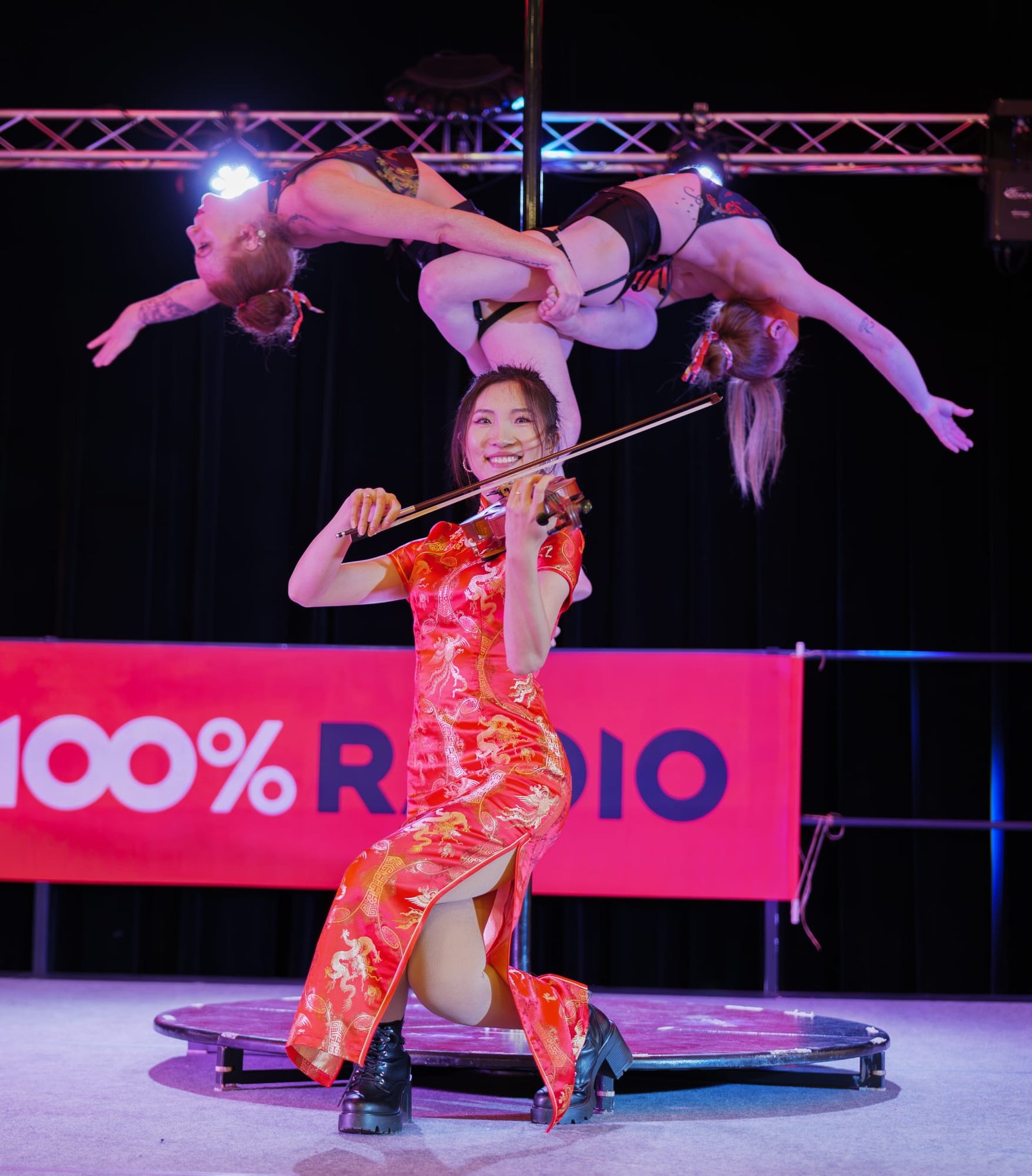 Lisa Yang au violon avec les Red Twins